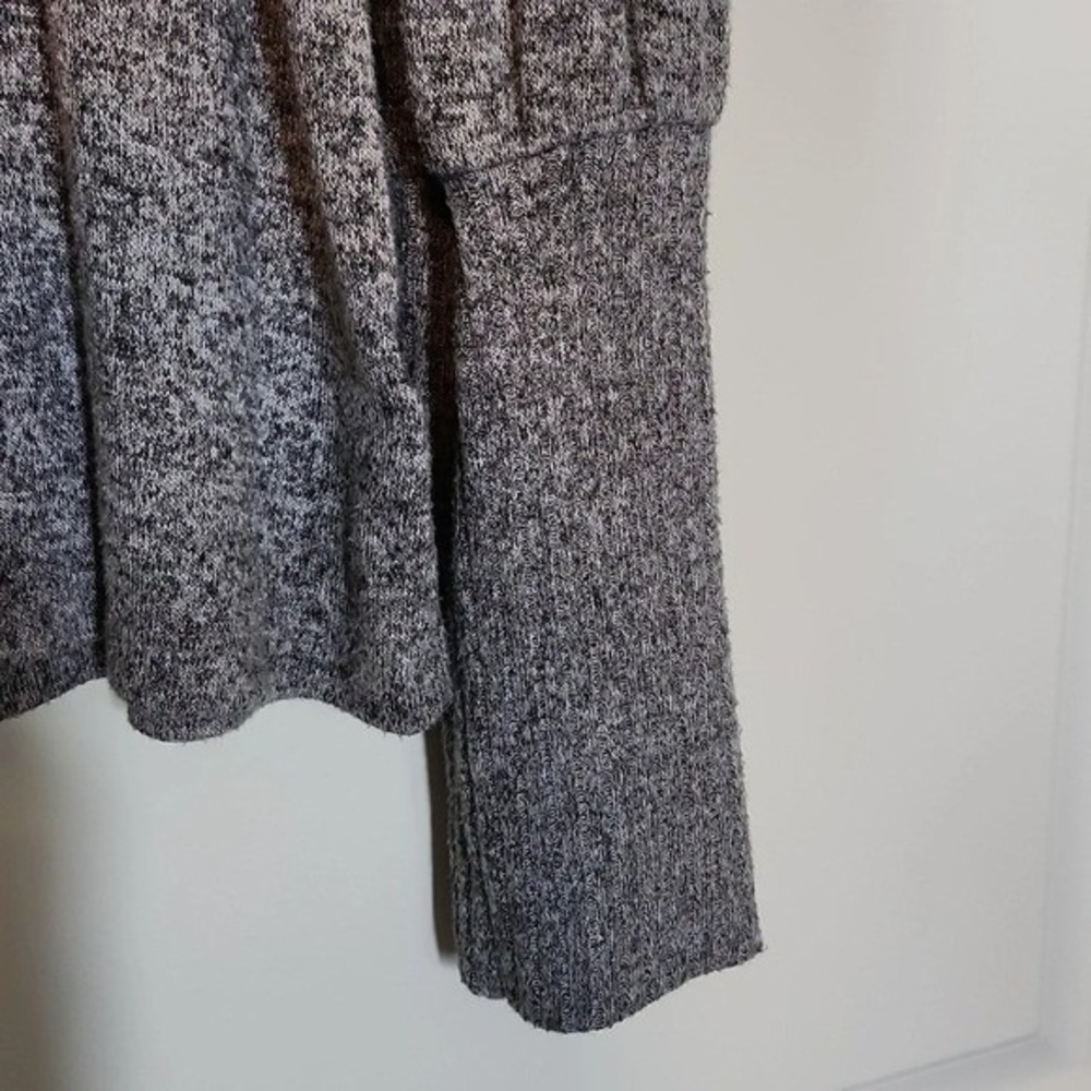 A‎ New Day Heathered Gray Long Sleeve Knit Top Women's XL Made in Nicaragua - Picture 2 of 8